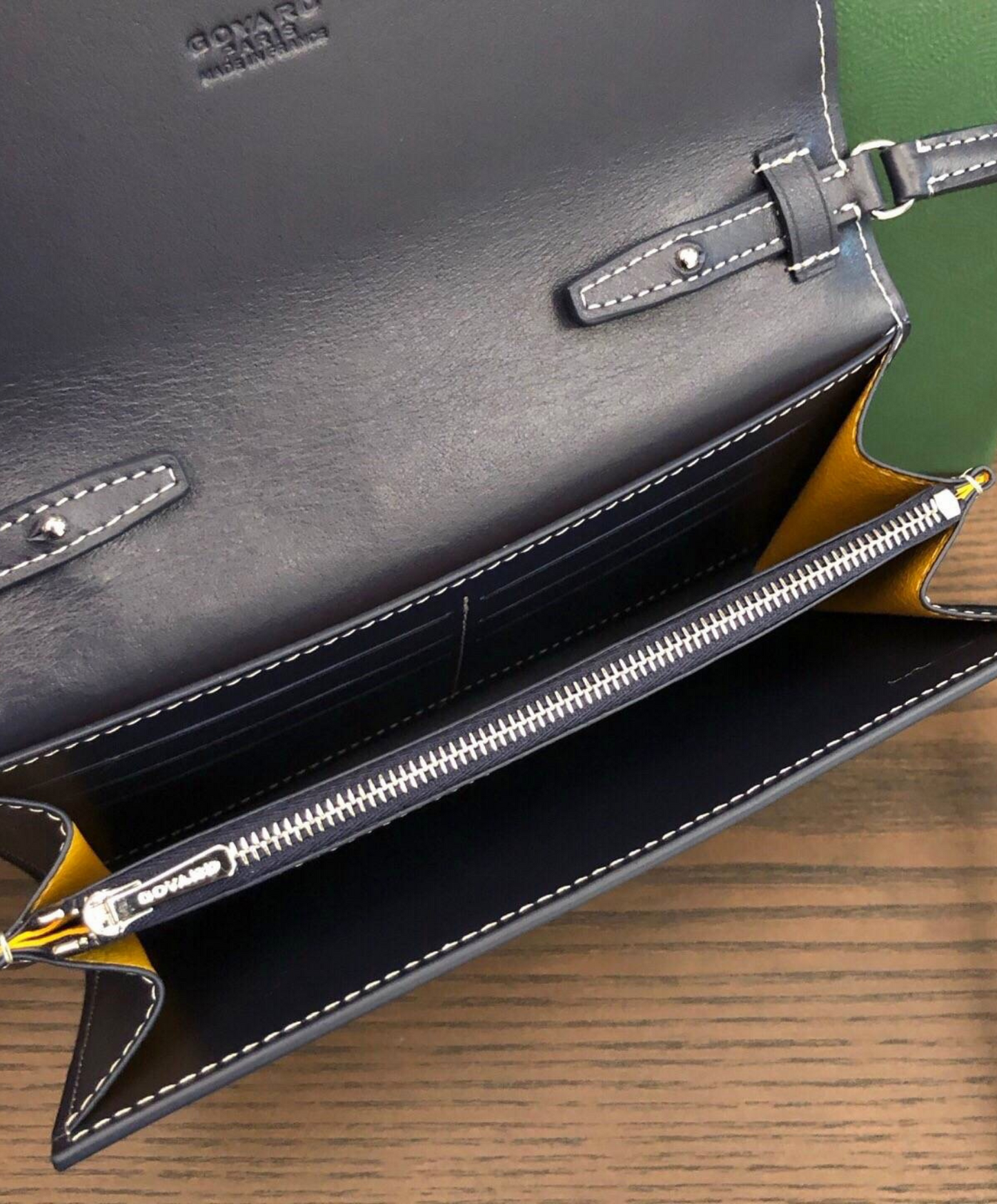 Varenne Continental Wallet