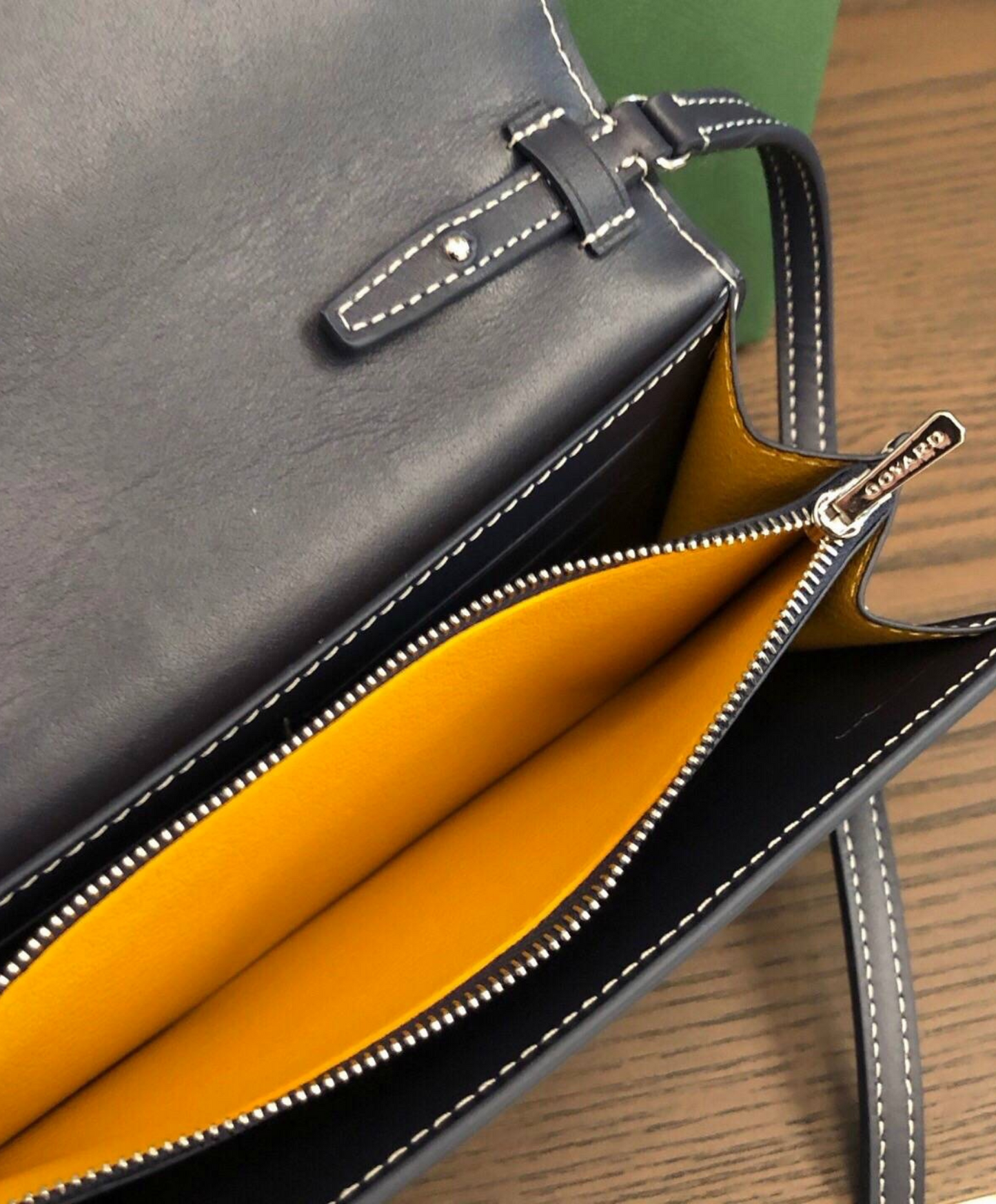 Varenne Continental Wallet
