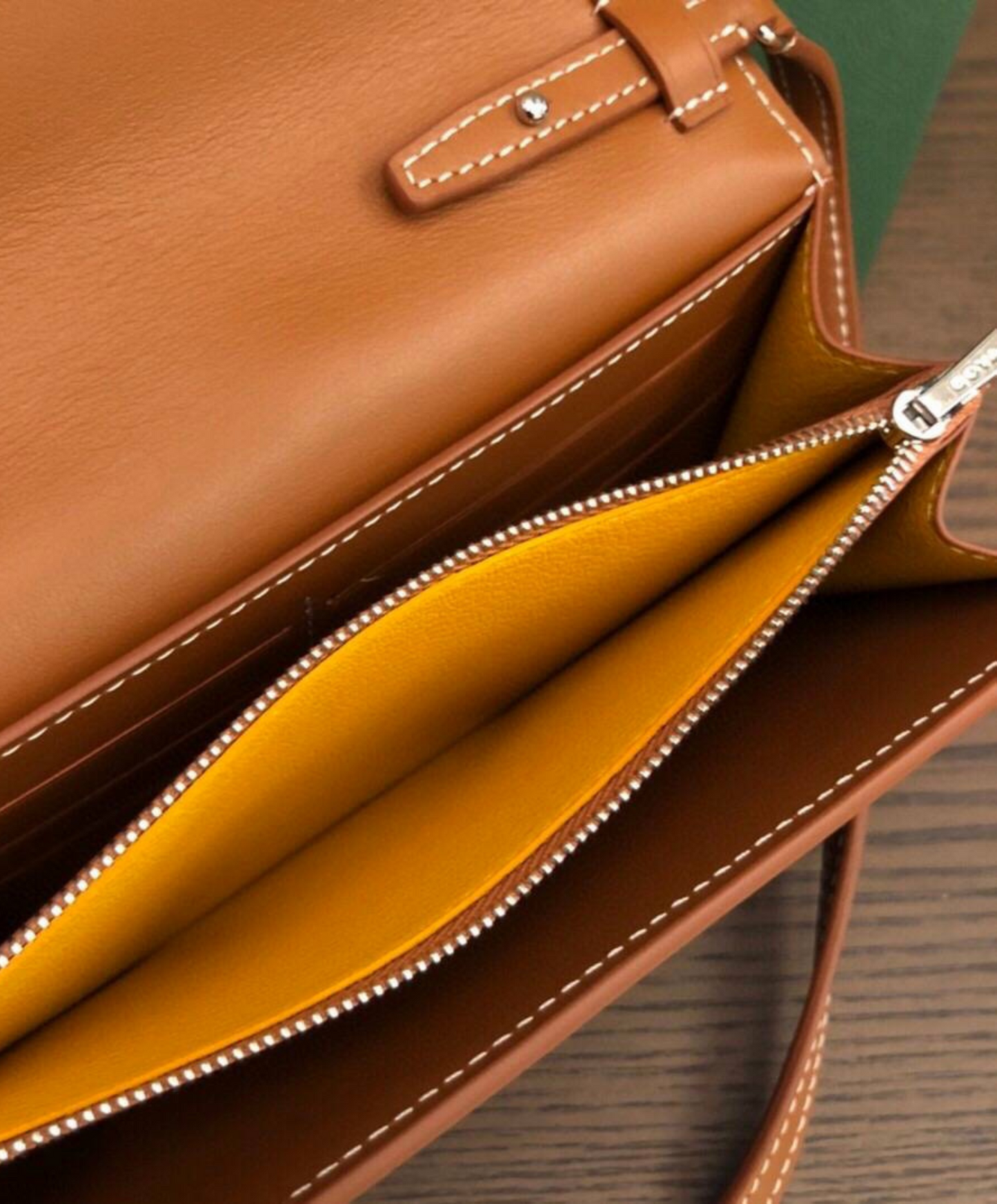 Varenne Continental Wallet