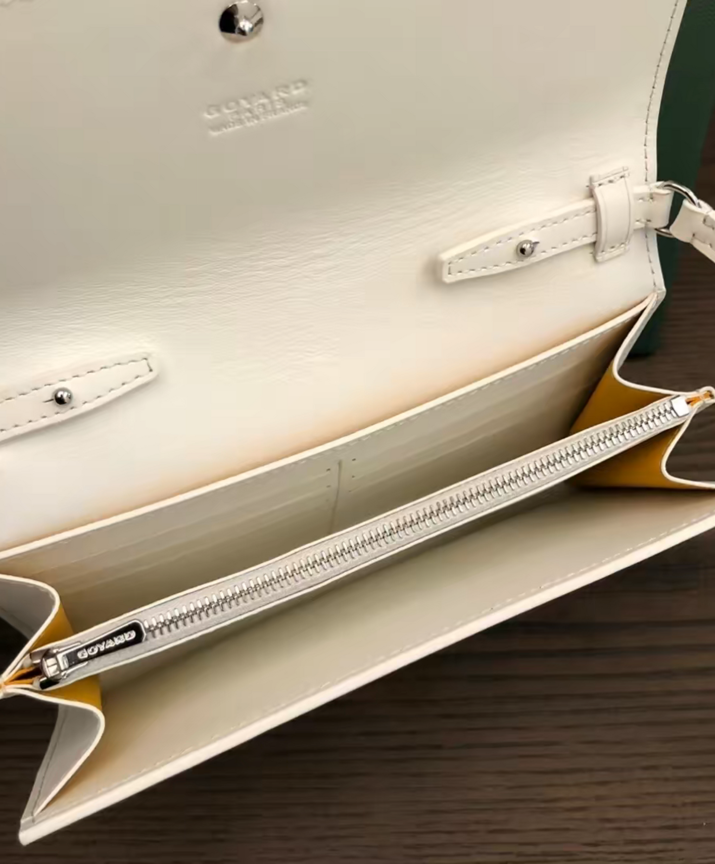 Varenne Continental Wallet