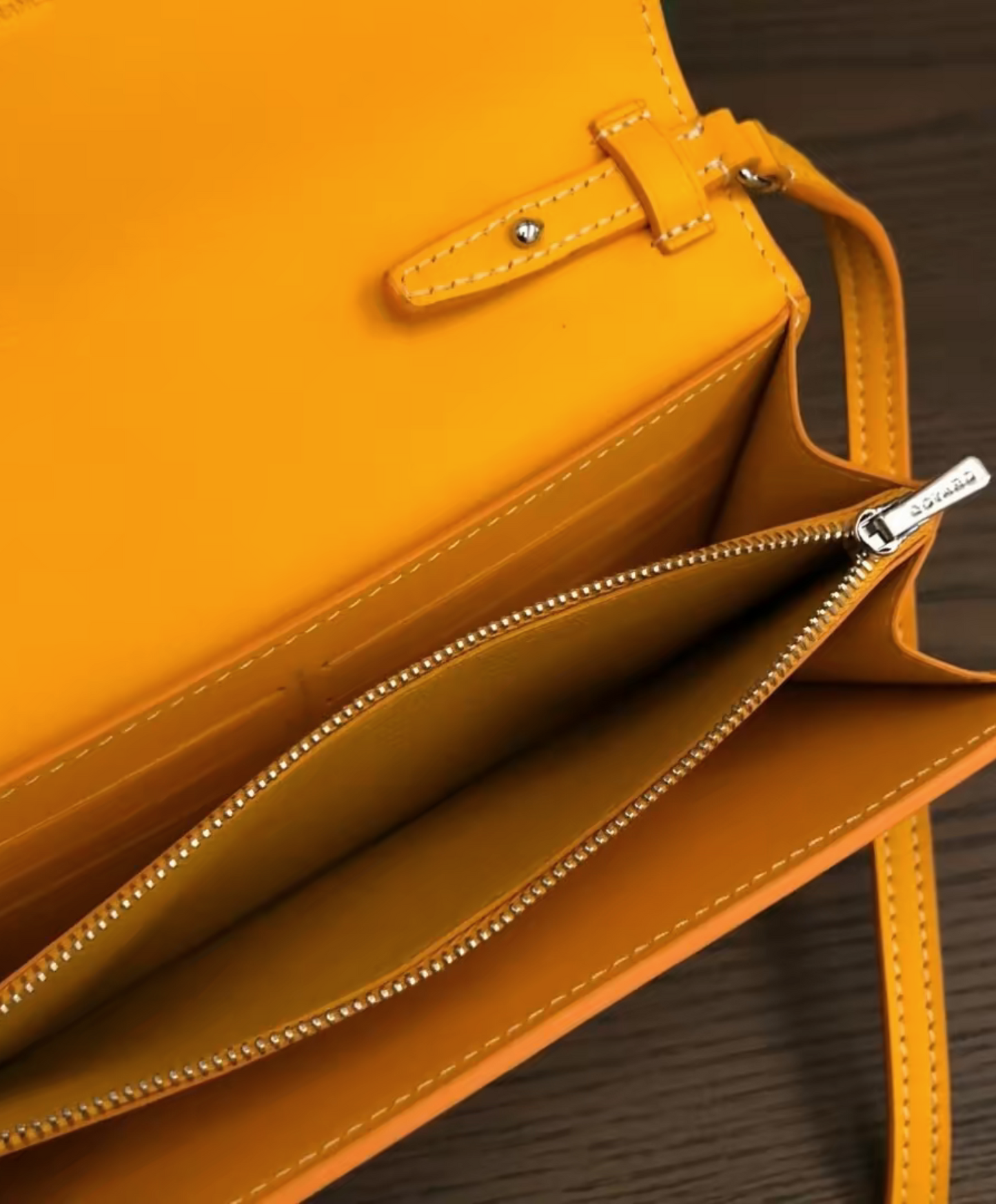 Varenne Continental Wallet