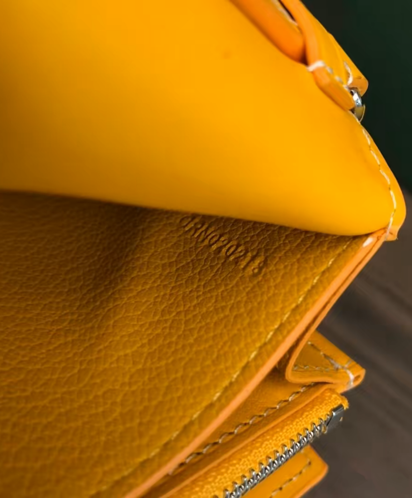 Varenne Continental Wallet