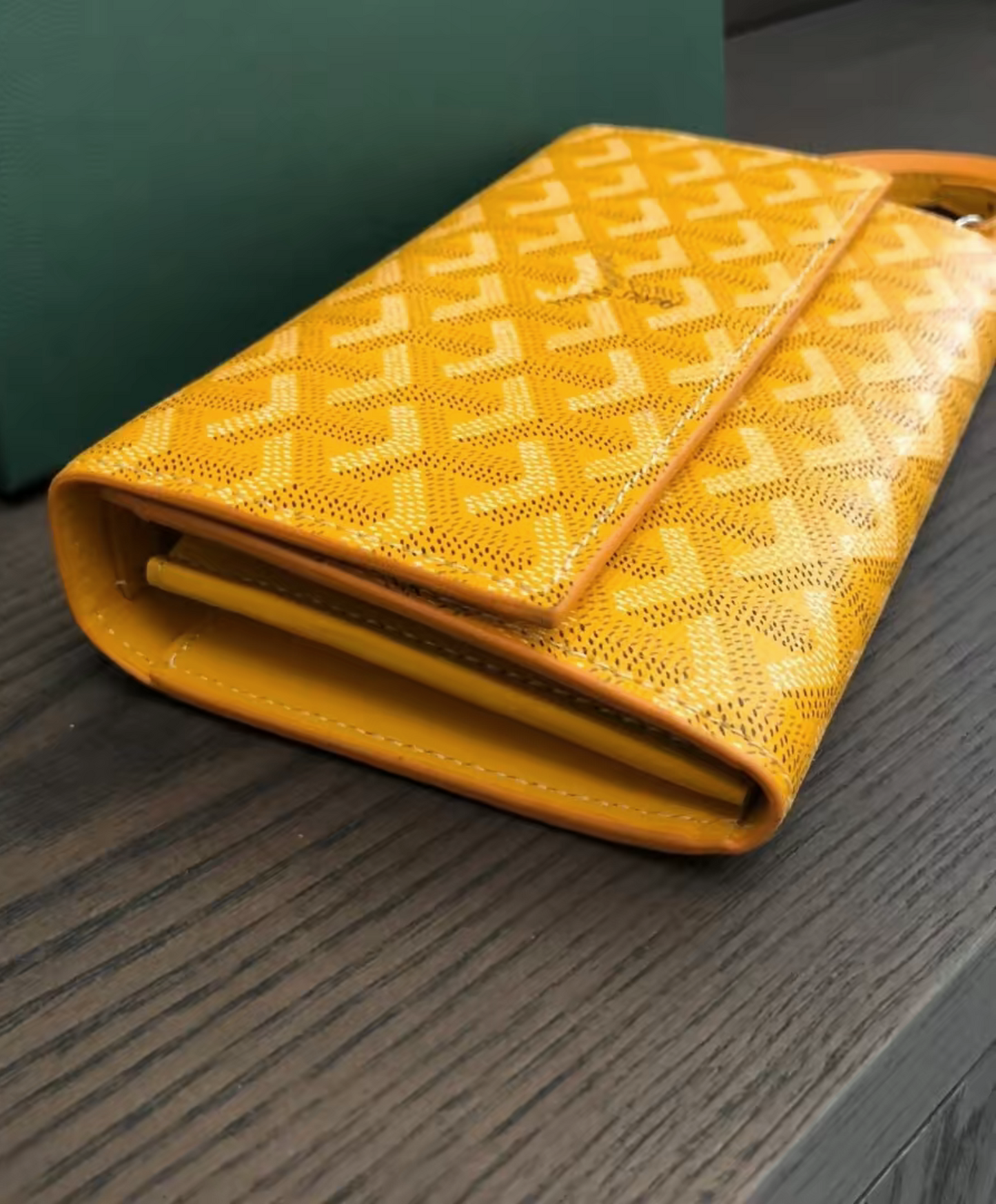 Varenne Continental Wallet