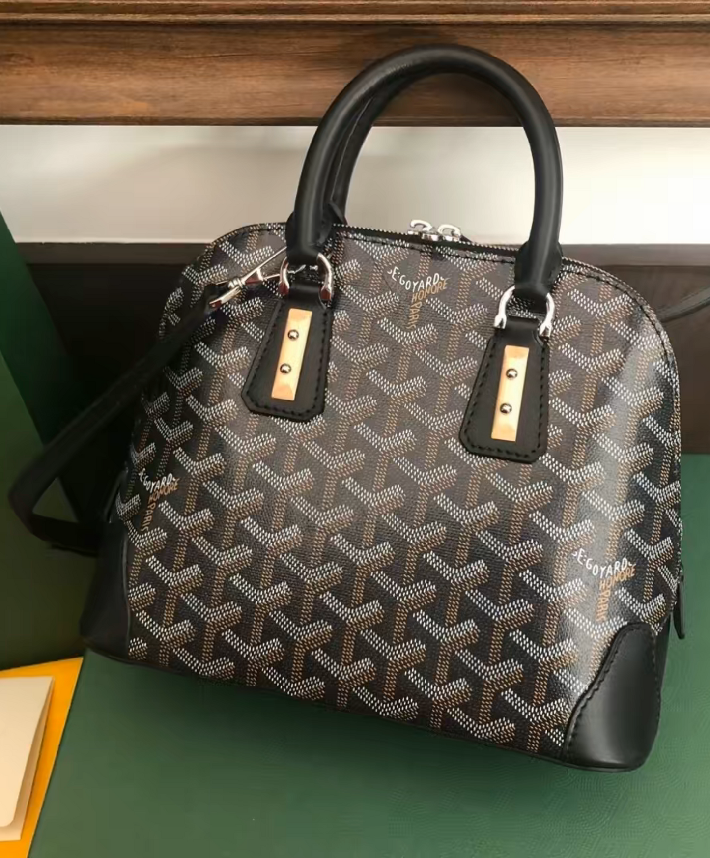 Vendome Mini Bag