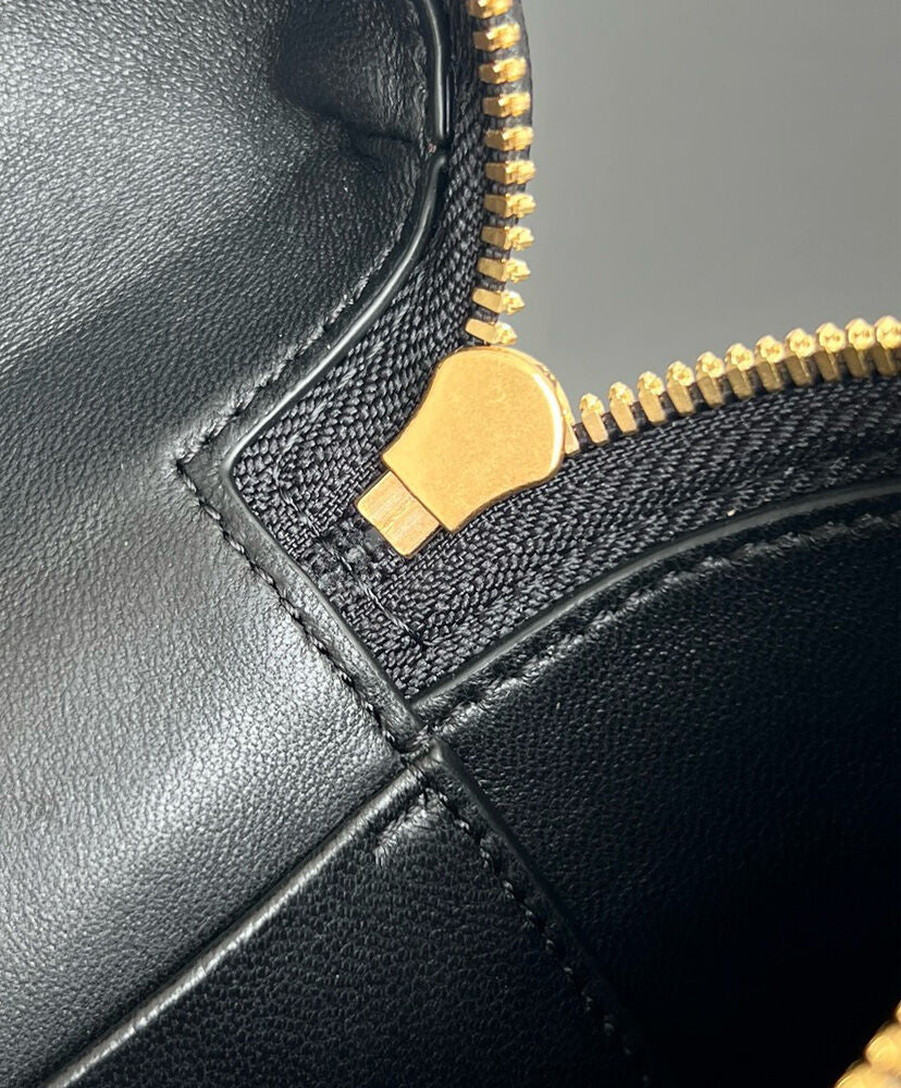 Bang Bang Vanity Case