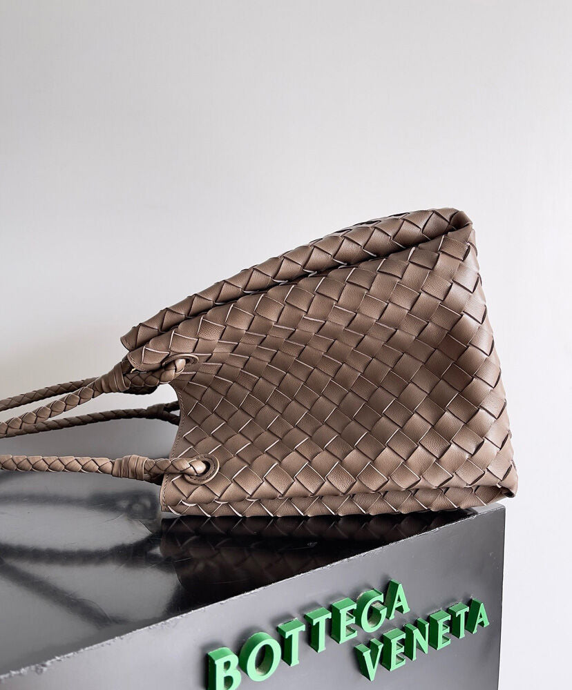 Parachute Large Intrecciato Leather Shoulder Bag