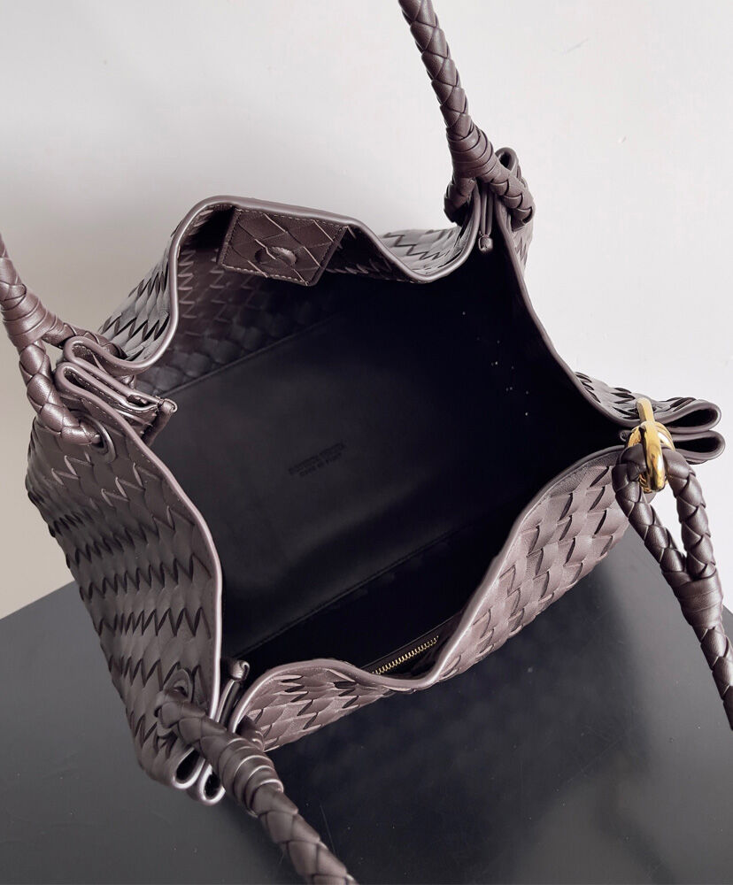 Parachute Large Intrecciato Leather Shoulder Bag