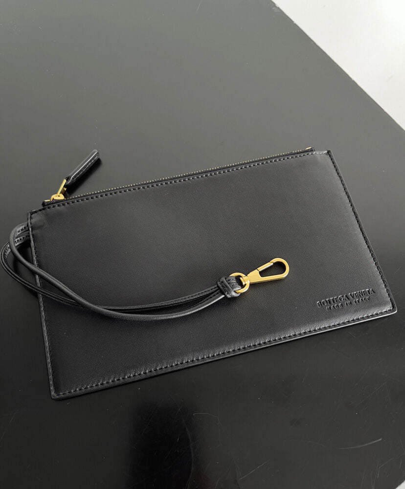 Parachute Large Intrecciato Leather Shoulder Bag