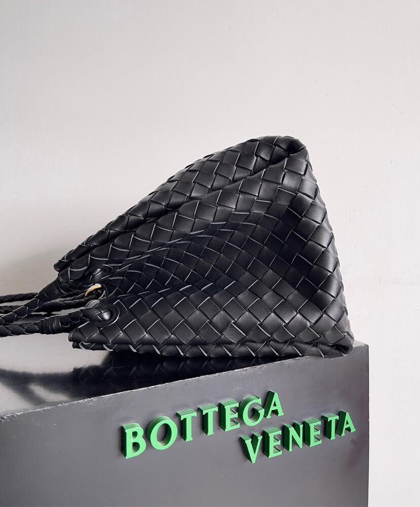 Parachute Large Intrecciato Leather Shoulder Bag