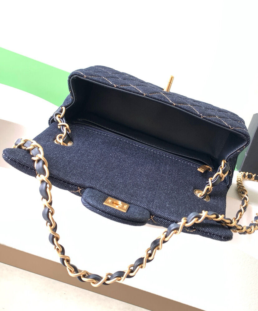 Mini Classic Handbag