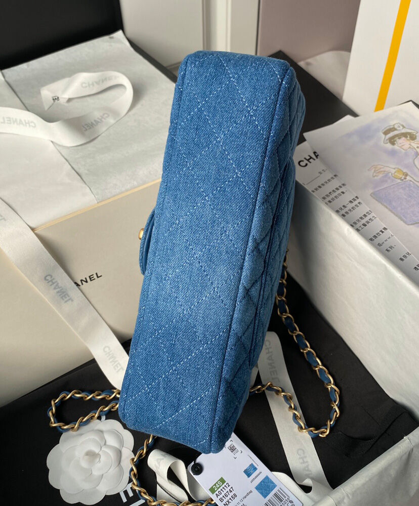 Classic 11.12 Handbag
