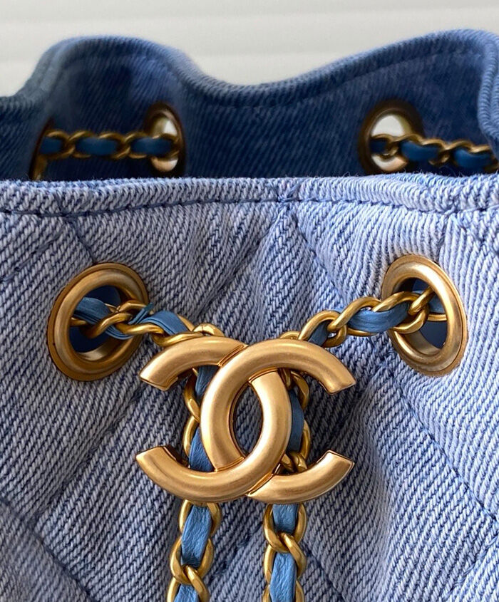 Chanel 25 Small Handbag