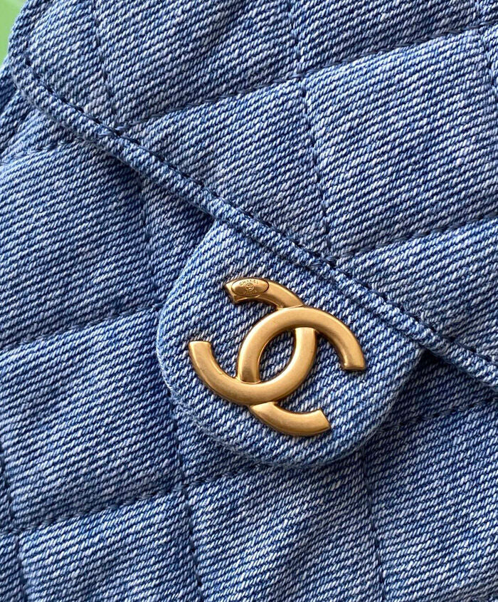 Chanel 25 Small Handbag