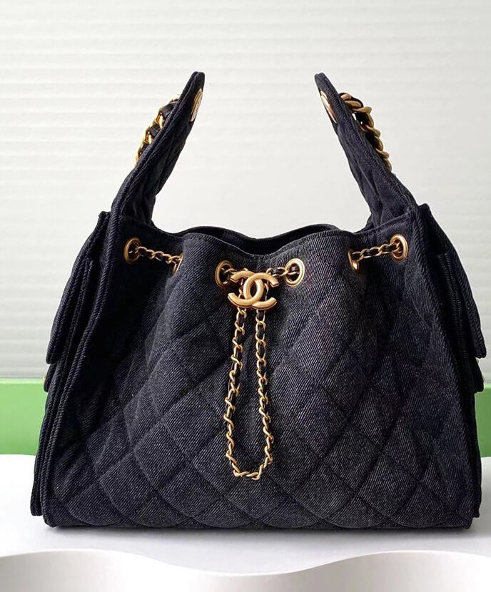 Chanel 25 Small Handbag