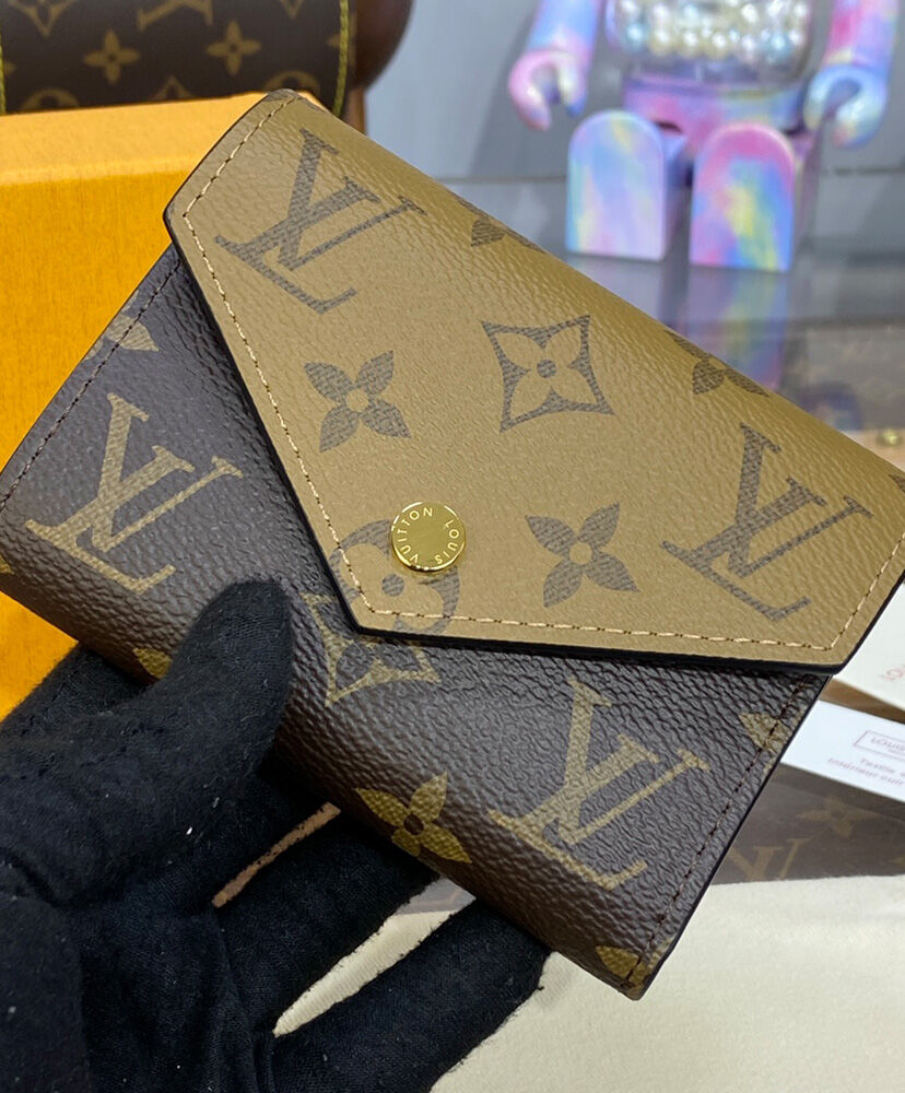 Victorine Wallet