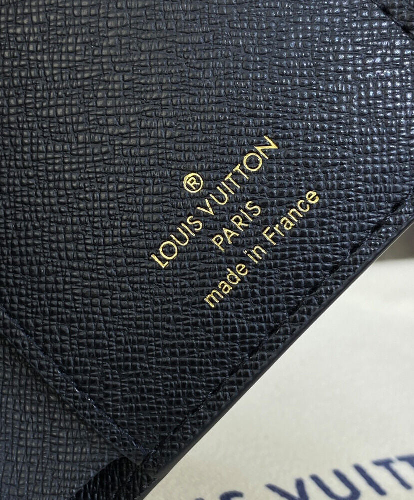 Victorine Wallet