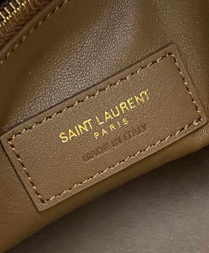 Le 5 a 7 Supple Small Leather Shoulder Bag