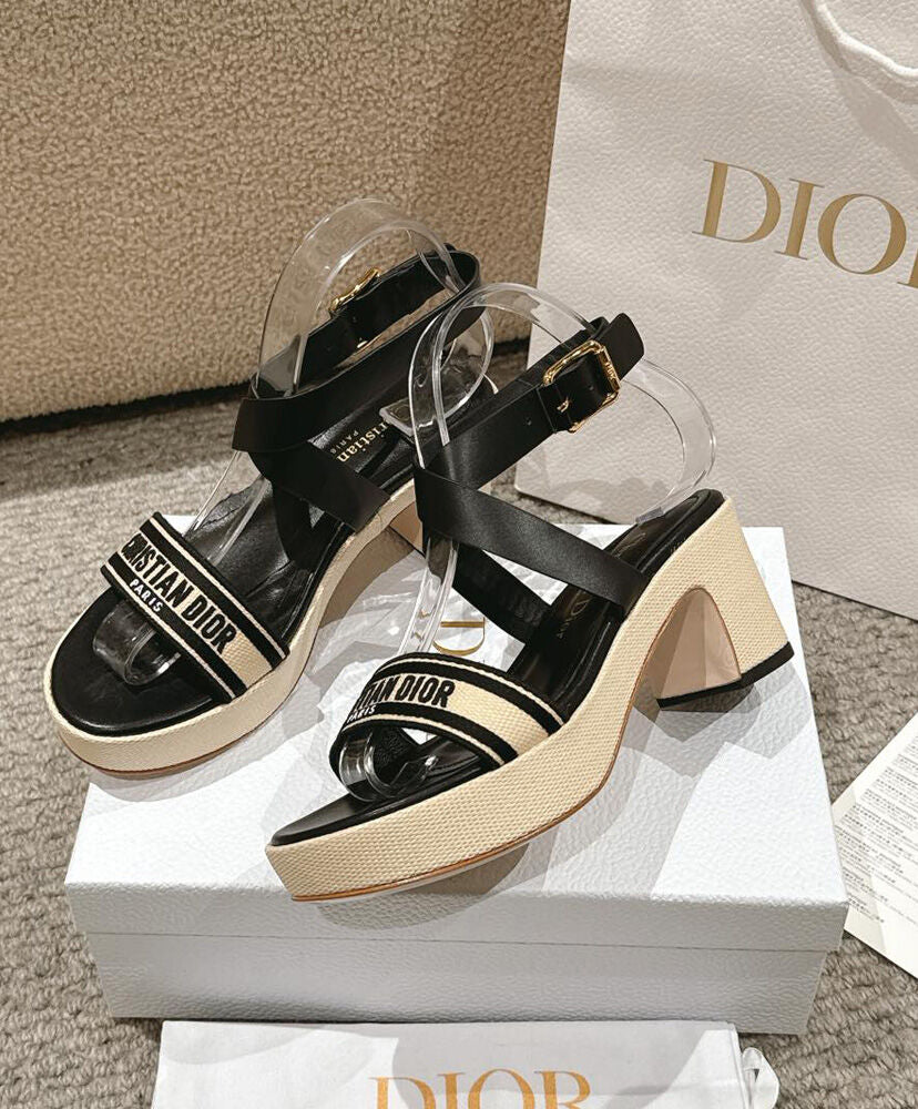 Dway heeled sandal