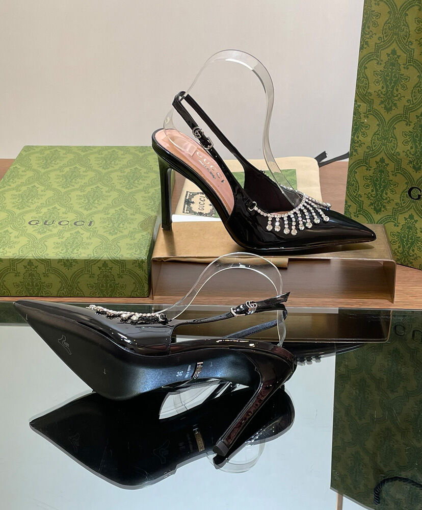 Women's Pump With Crystal Chain