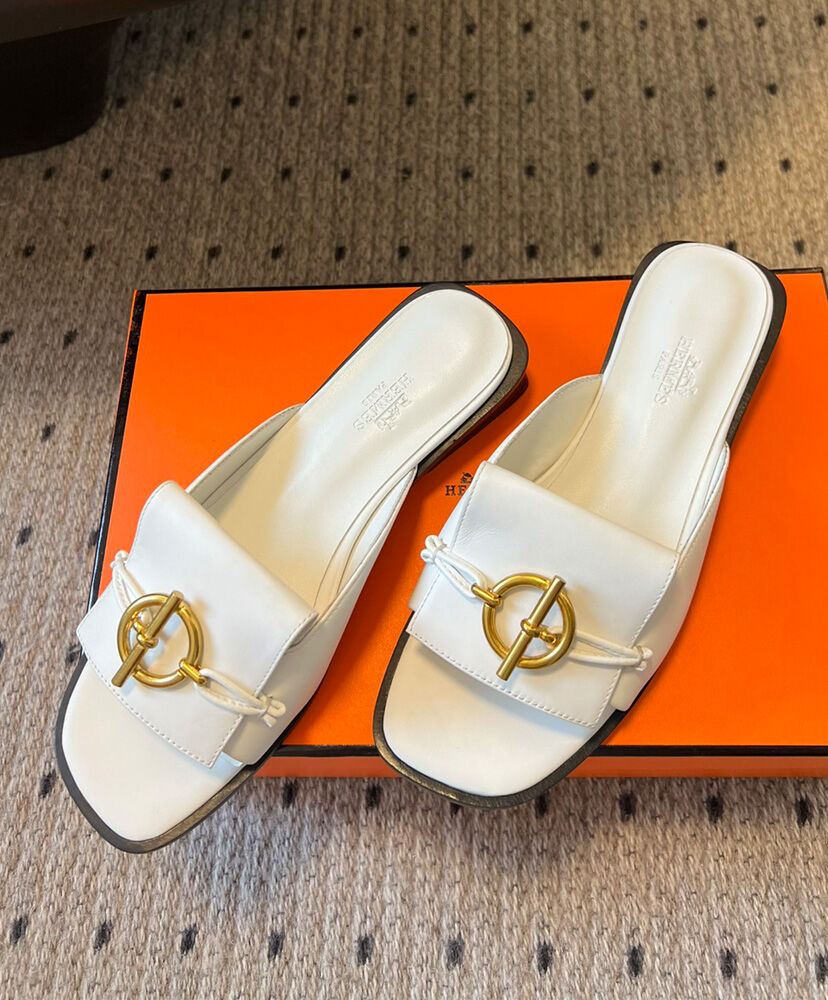 Isle Sandal