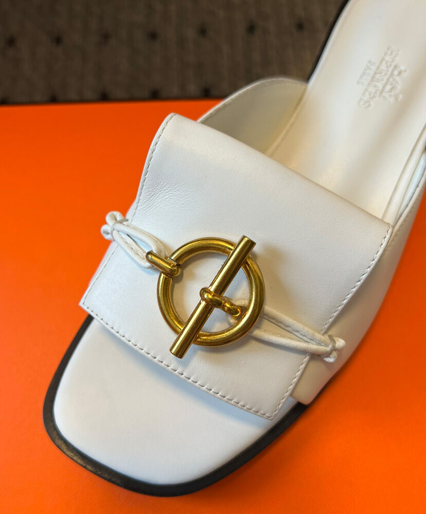 Isle Sandal