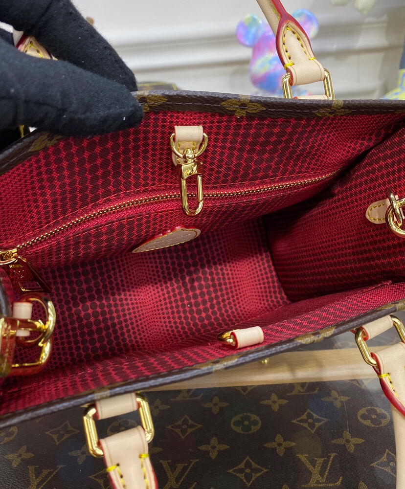 LV x YK OnTheGo PM