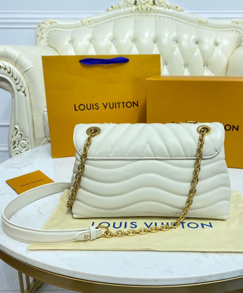 LV New Wave Chain Bag
