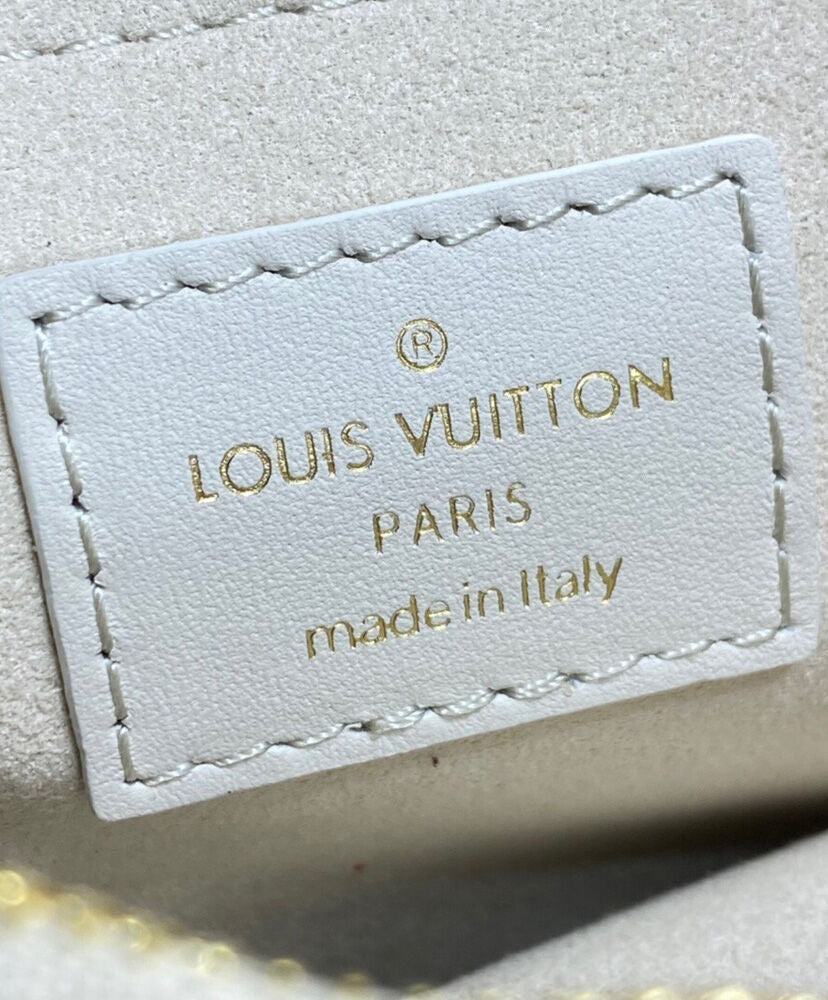 LV New Wave Chain Bag