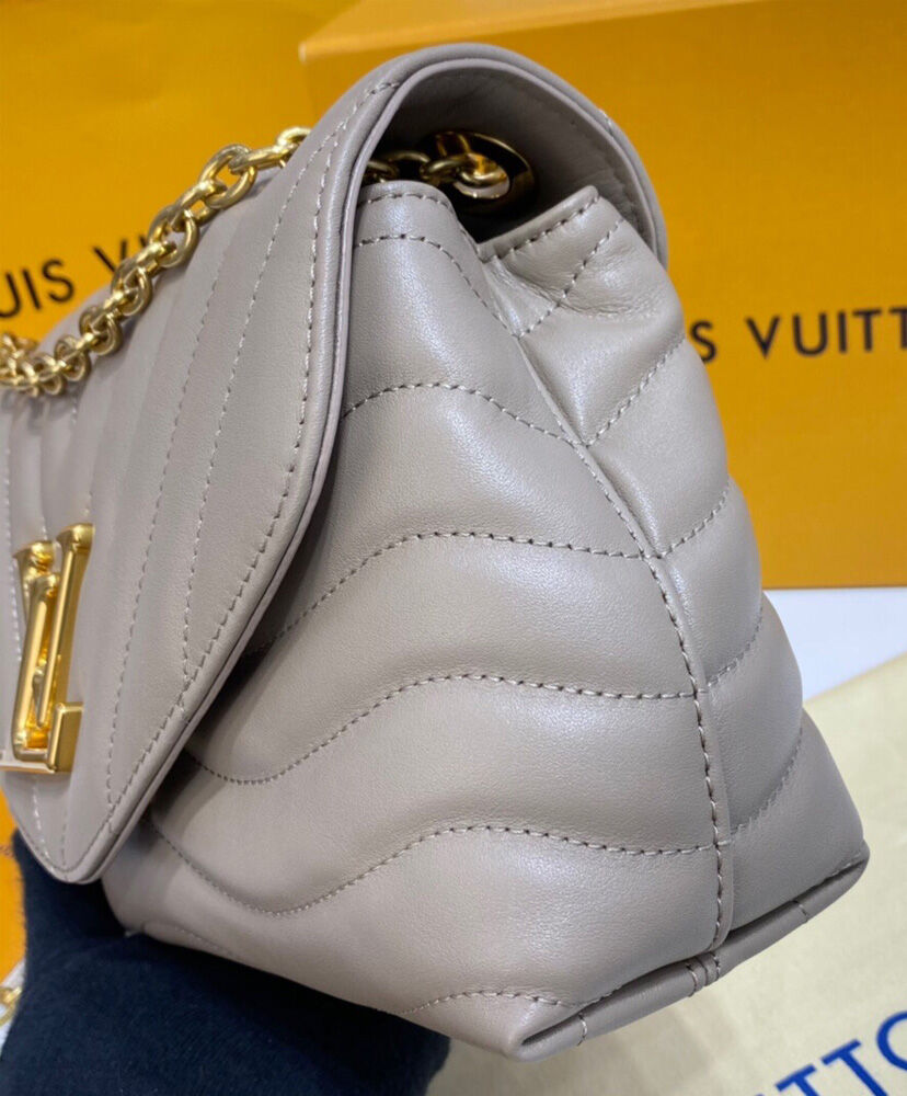 LV New Wave Chain Bag