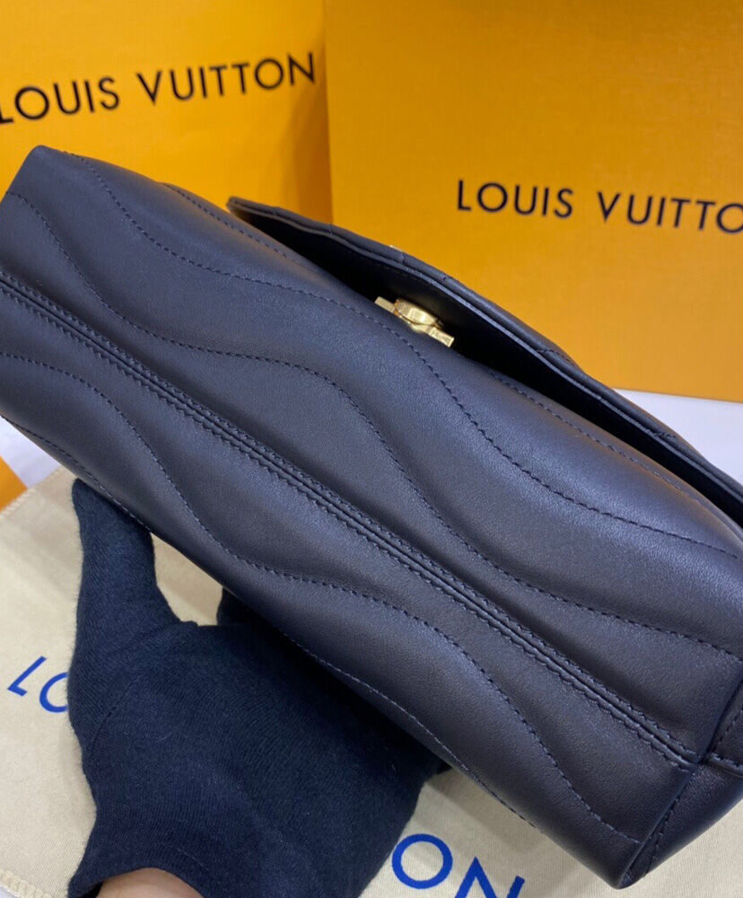 LV New Wave Chain Bag