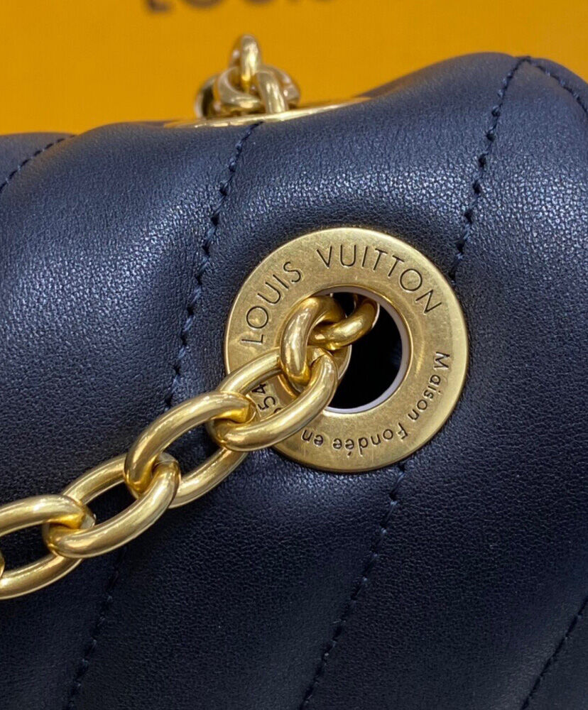LV New Wave Chain Bag