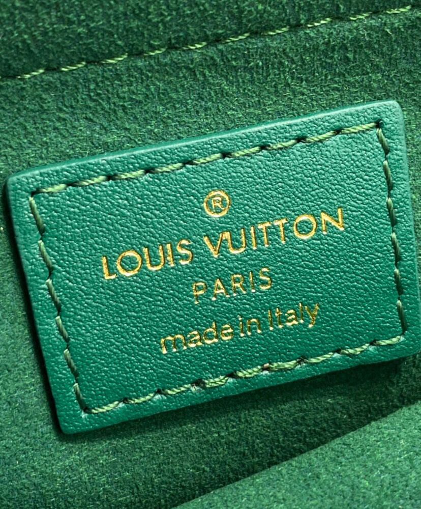 LV New Wave Chain Bag