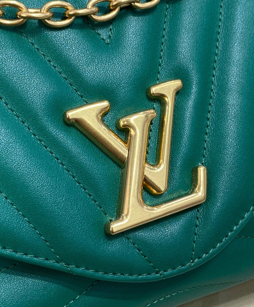 LV New Wave Chain Bag