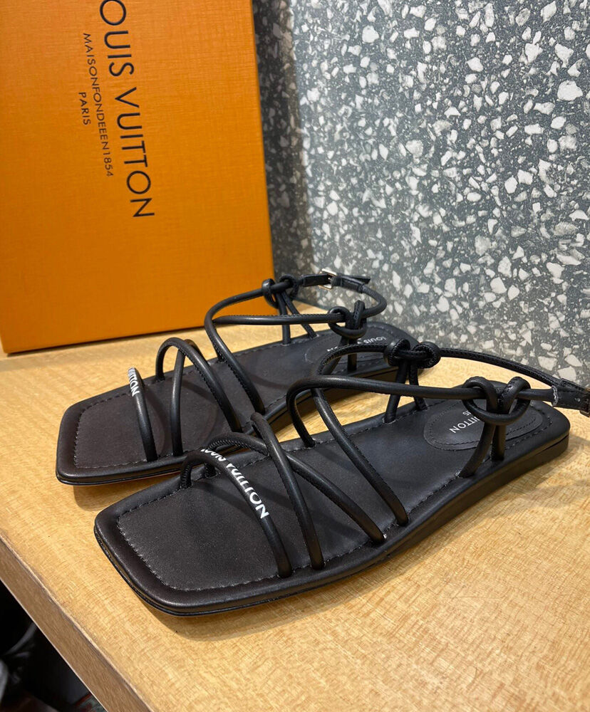 Nova Flat Sandal