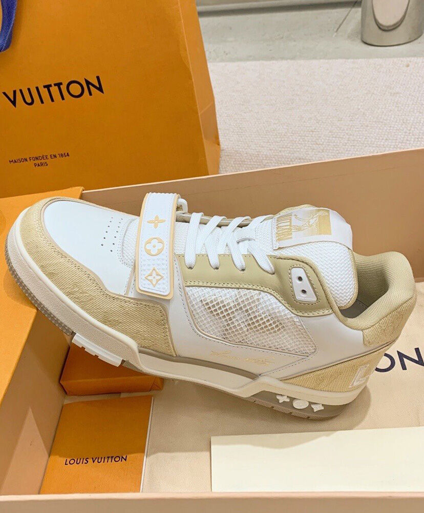 LV Trainer Sneaker