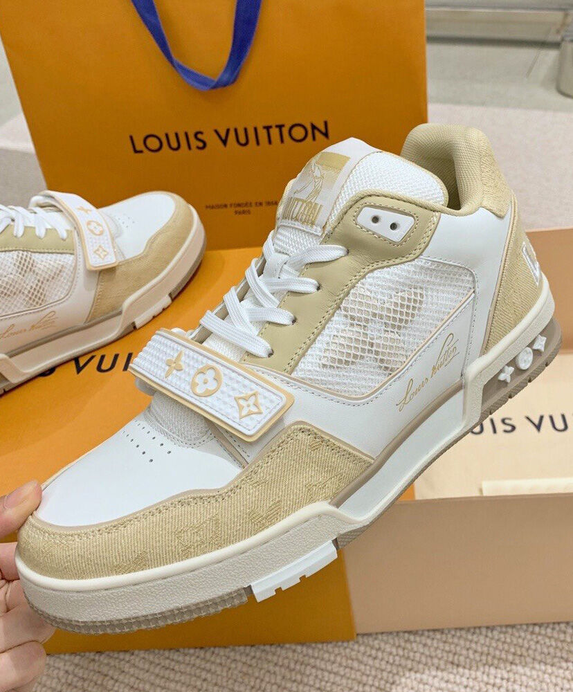 LV Trainer Sneaker