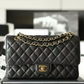 Classic 11.12 Handbag