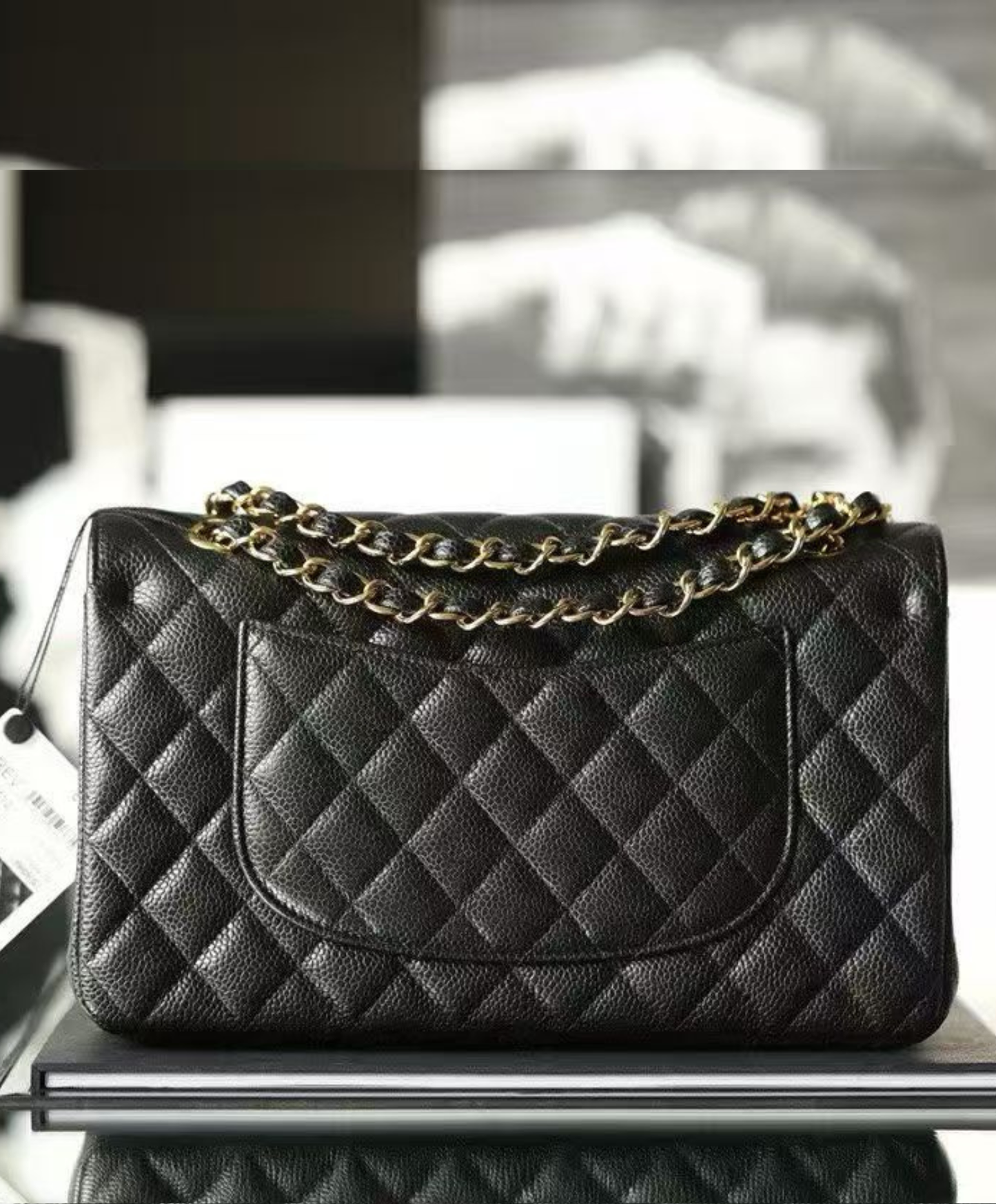 Classic 11.12 Handbag