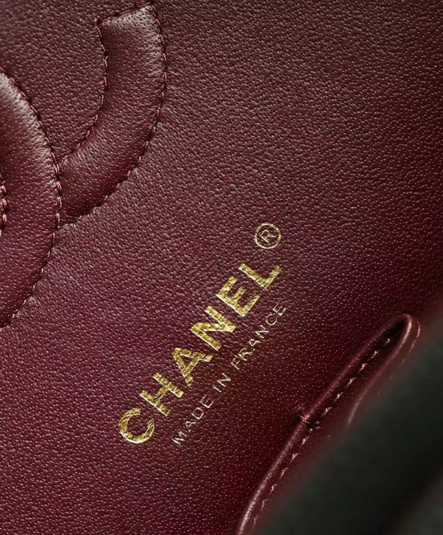Classic 11.12 Handbag