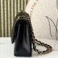 Classic 11.12 Handbag
