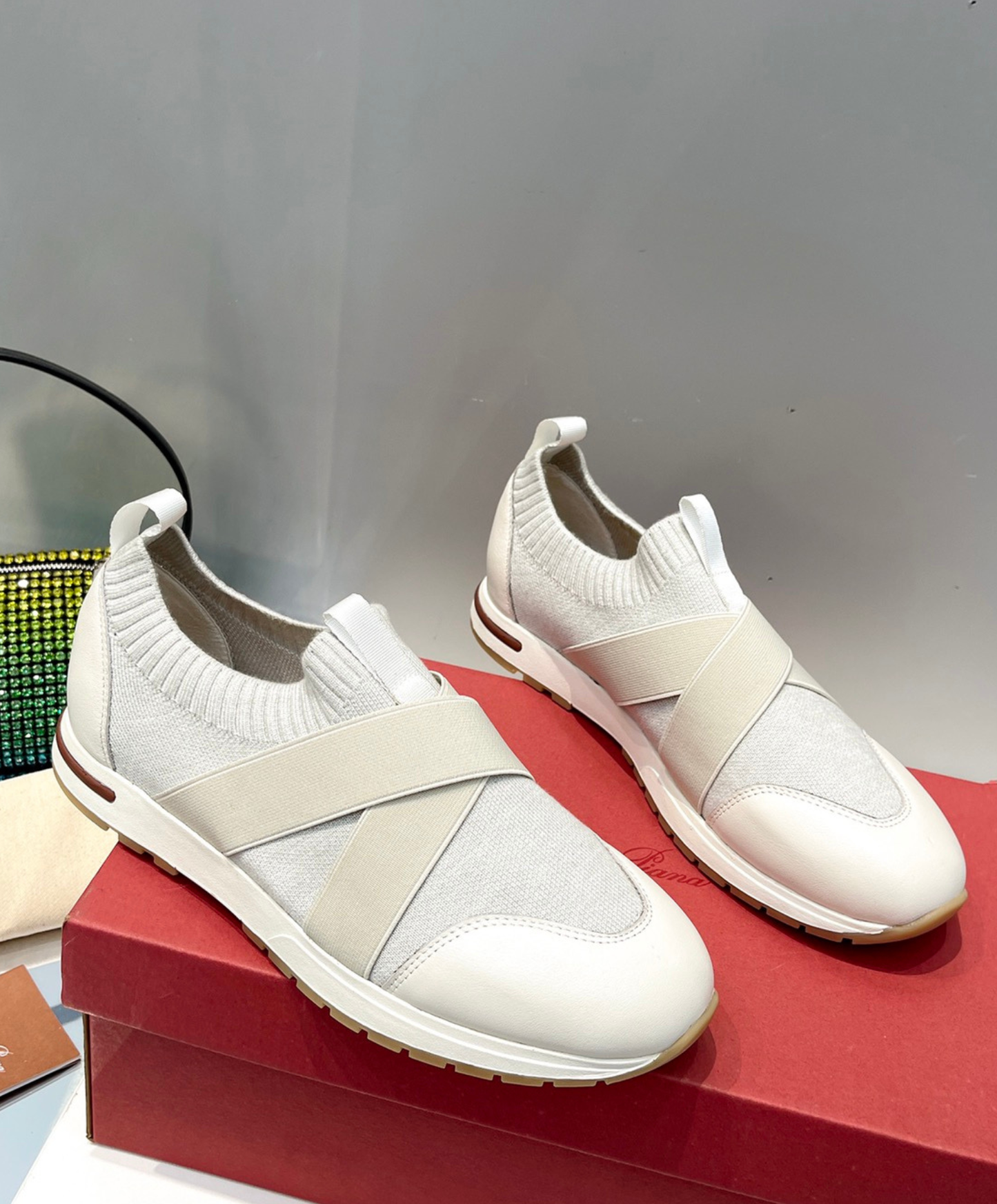 360 LP Flexy Walk Sneaker
