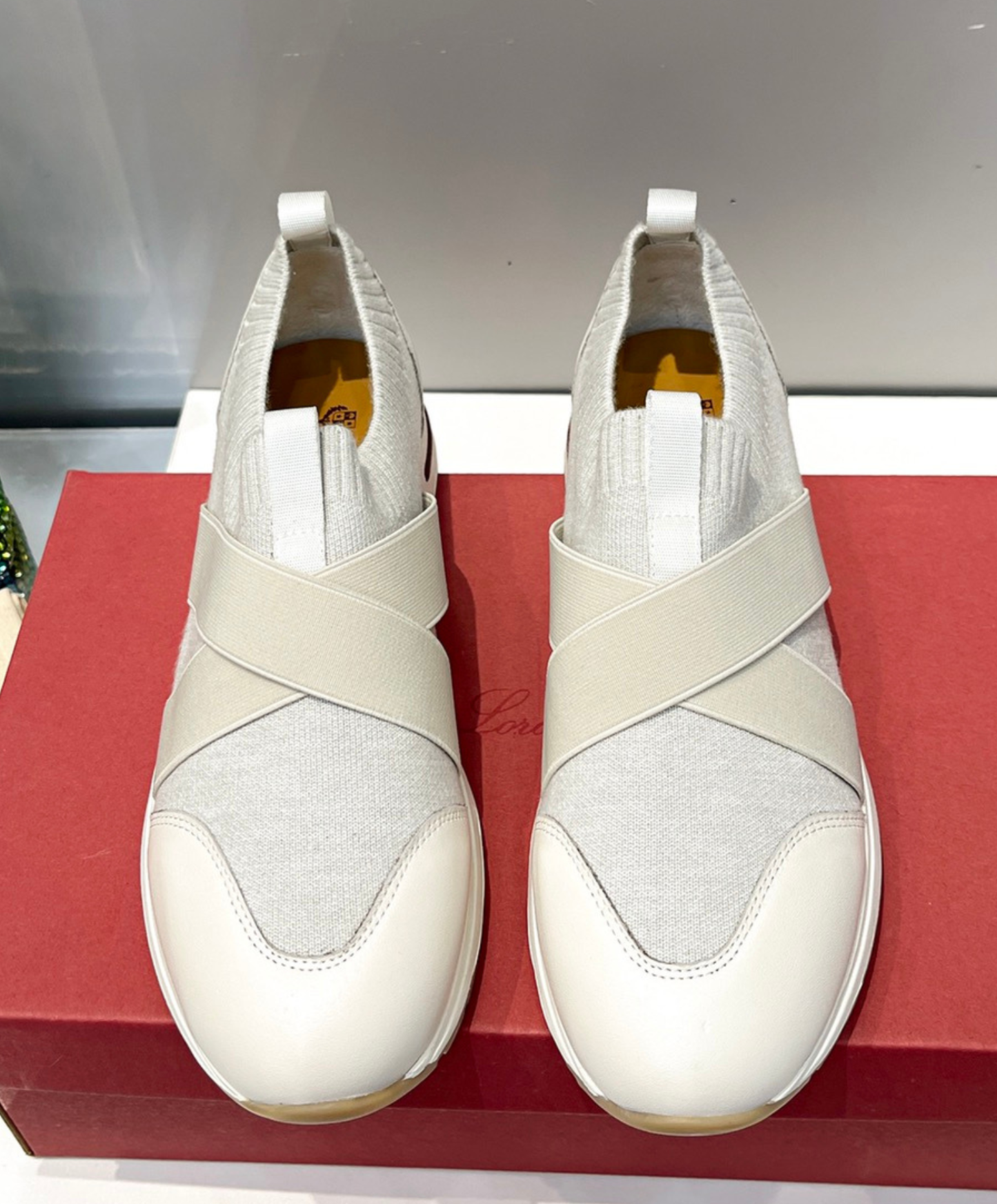 360 LP Flexy Walk Sneaker
