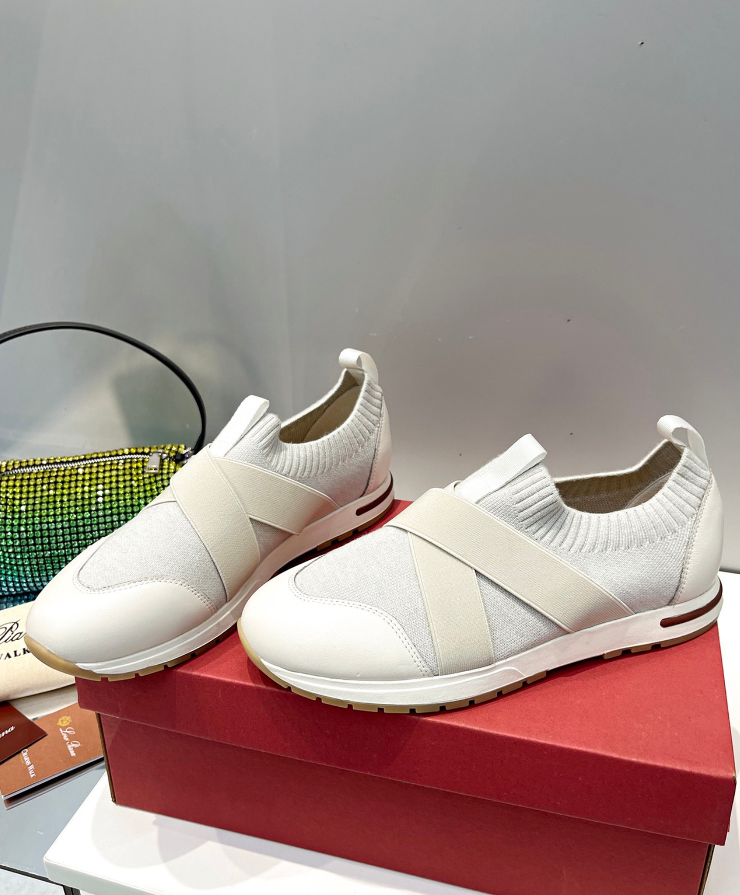 360 LP Flexy Walk Sneaker