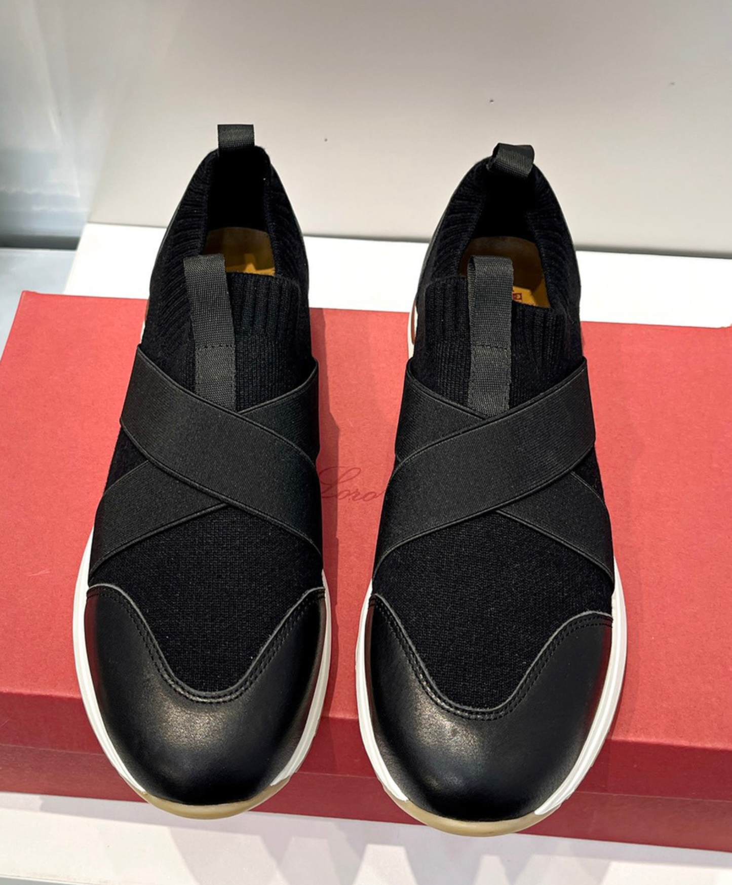 360 LP Flexy Walk Sneaker