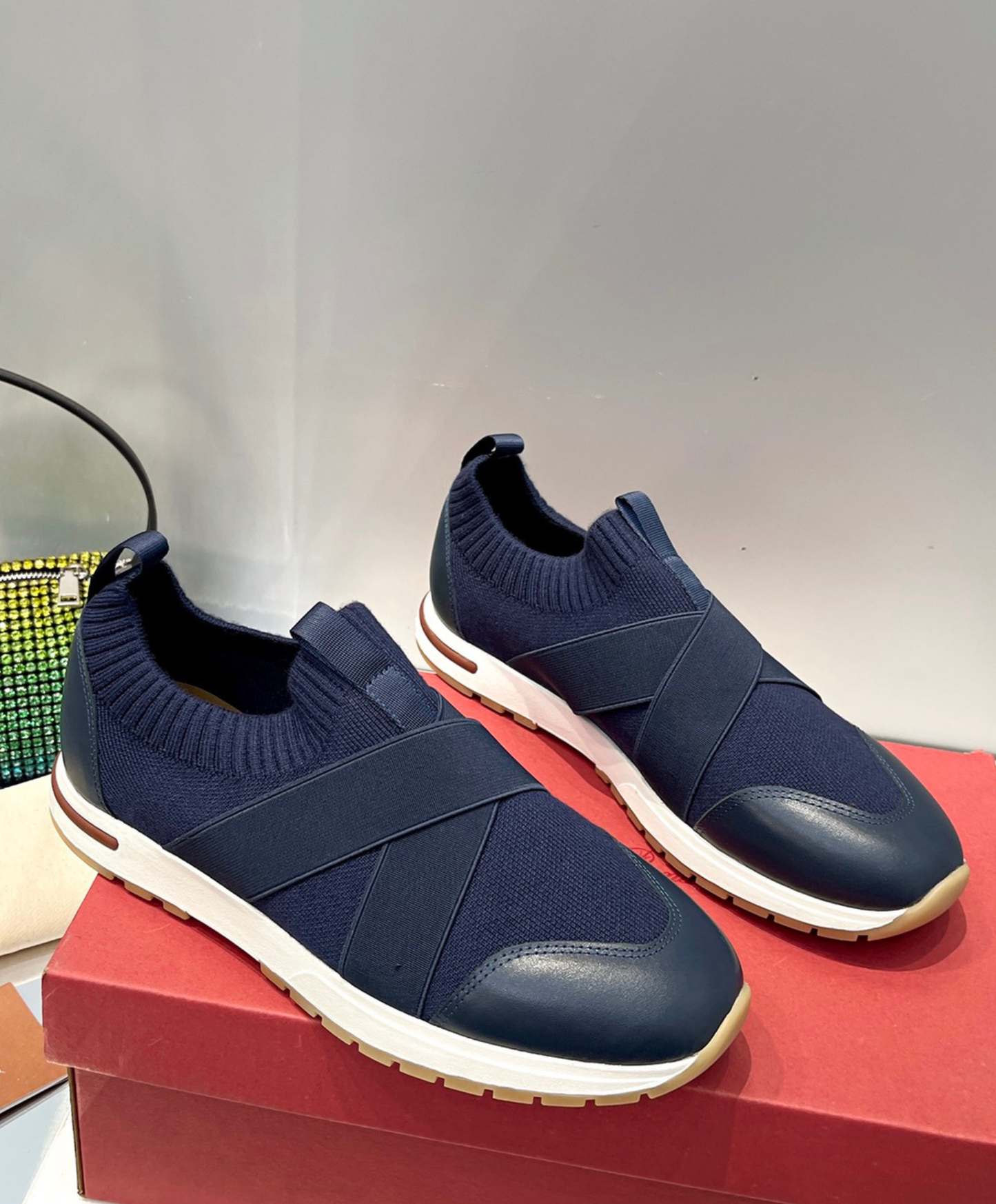 360 LP Flexy Walk Sneaker