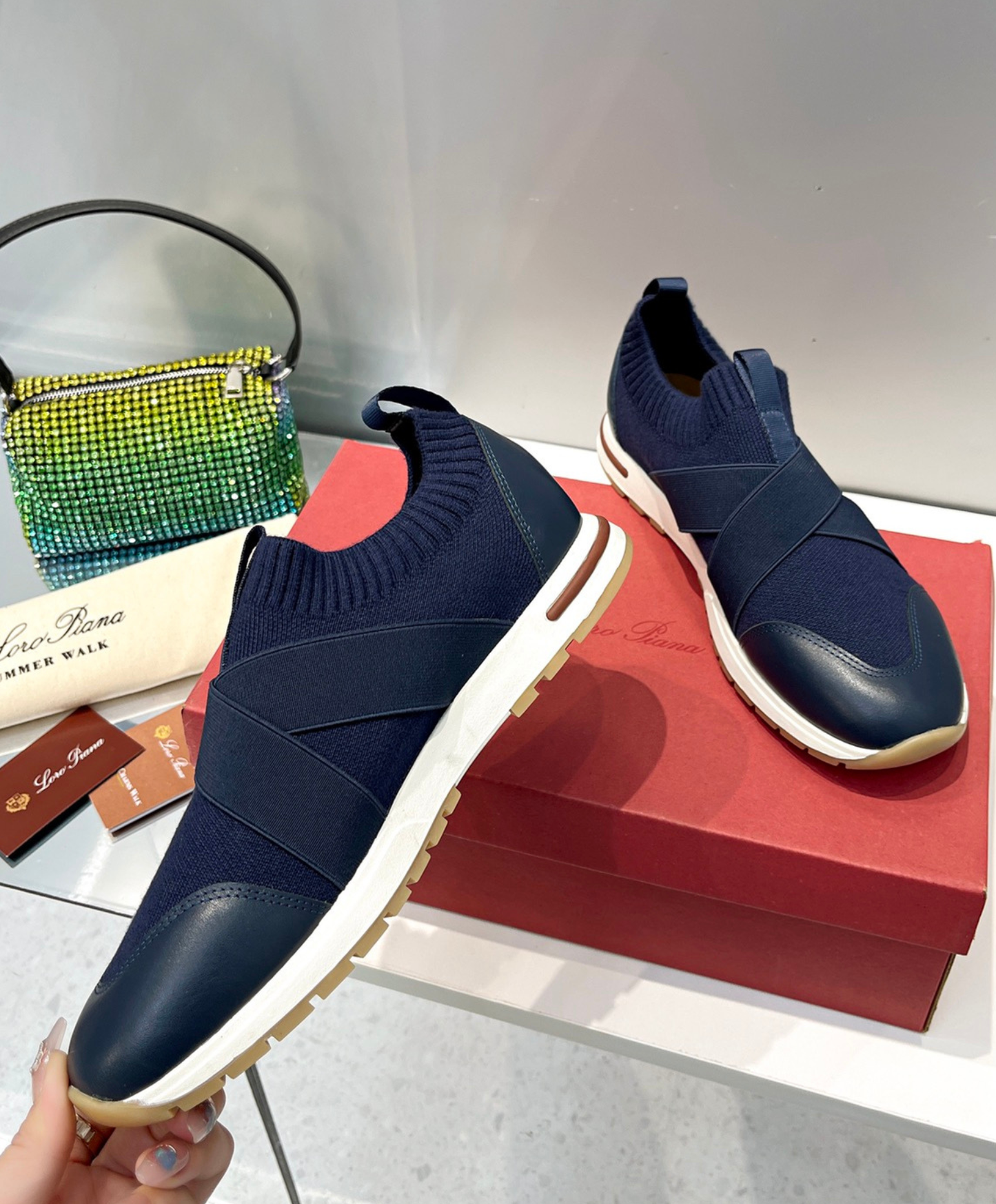 360 LP Flexy Walk Sneaker