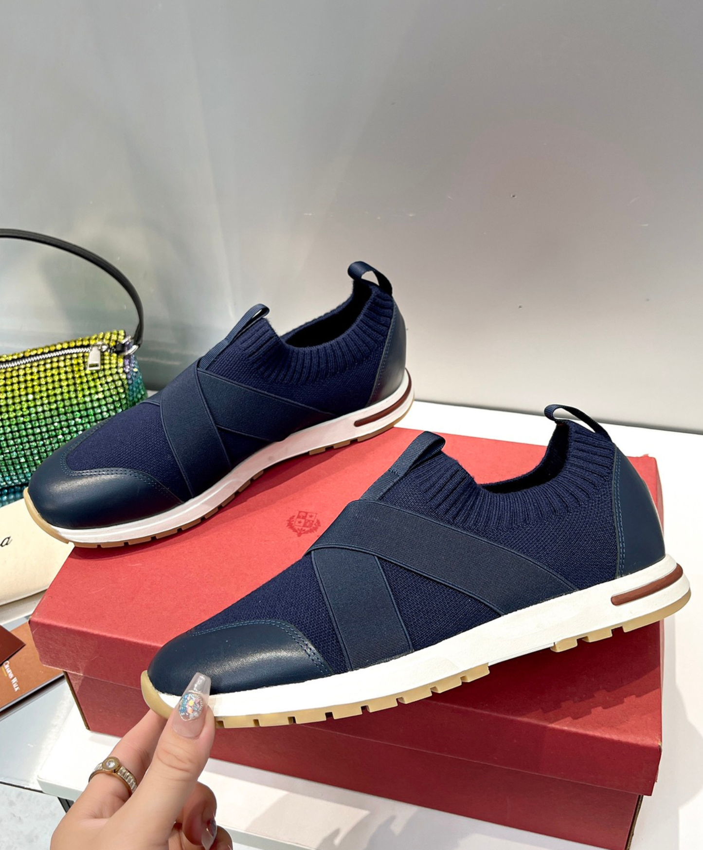 360 LP Flexy Walk Sneaker