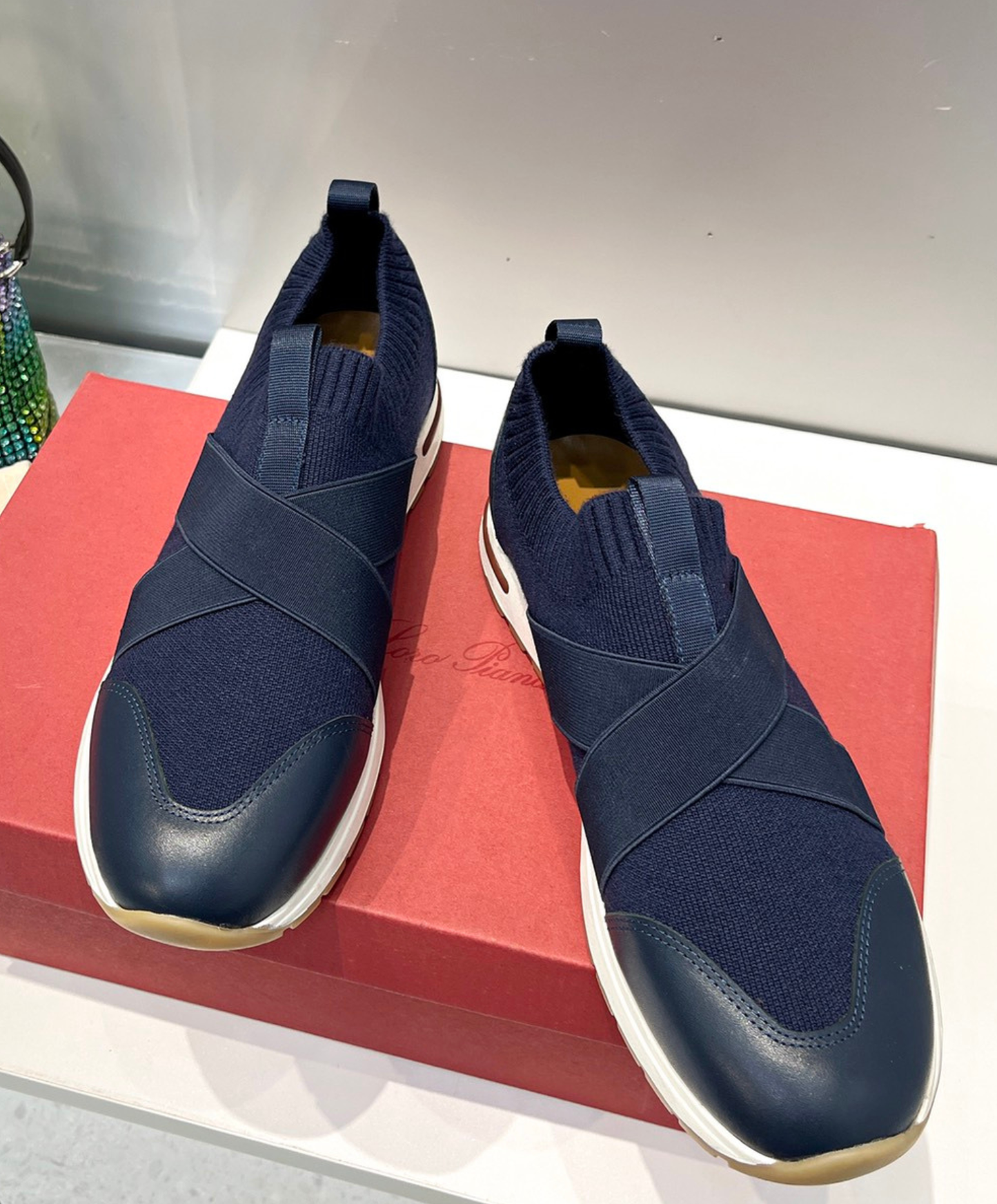 360 LP Flexy Walk Sneaker