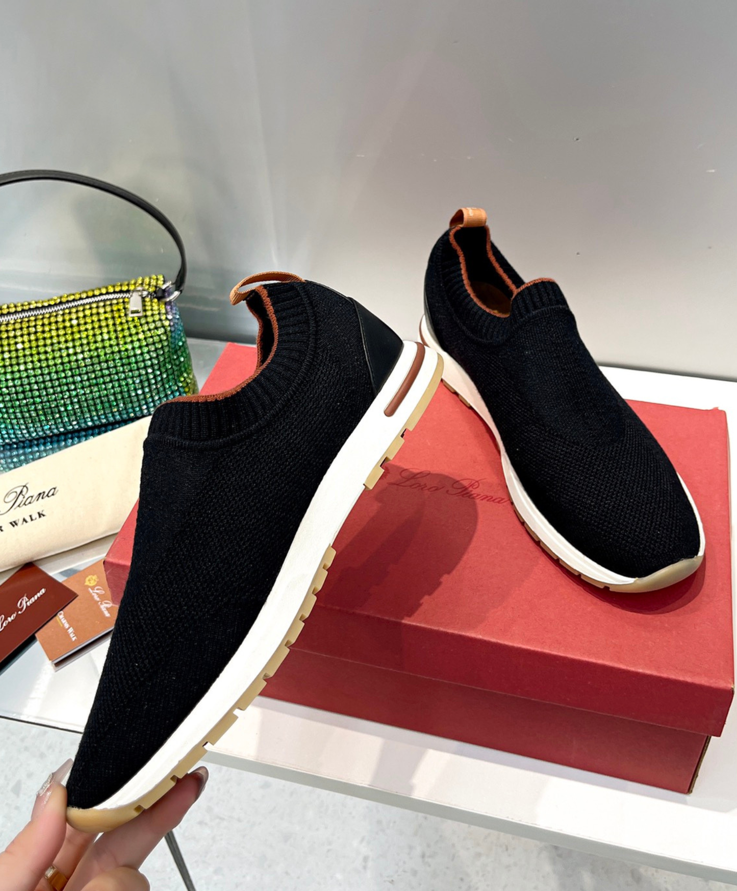360 LP Flexy Walk Sneaker