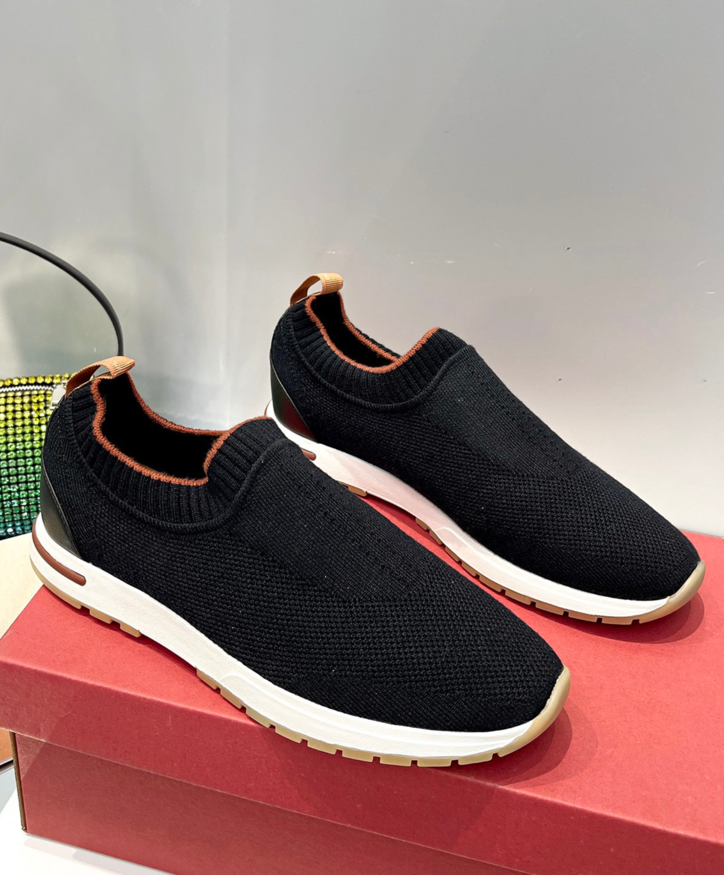 360 LP Flexy Walk Sneaker